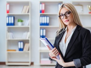 Bambú como Solución Rentable y Sostenible para Cafeterías que Buscan Sustituir Agitadores de Plástico
